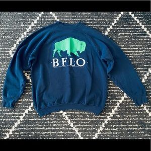 Unique vintage Buffalo sweatshirt